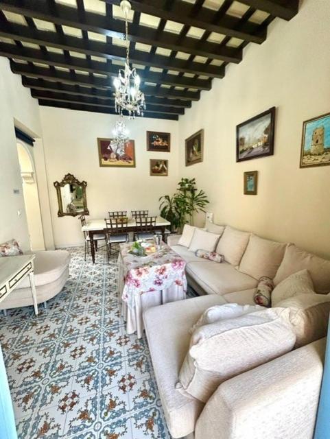 Gatu Casa Lola , " Preferente Mayores De 25 Anos Y Familias " El Puerto de Santa Maria Exterior photo
